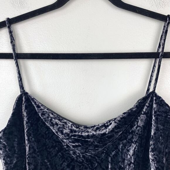 Anne Klein Velvet Whimsygoth Cami Gray Black Crushed Velvet Triangle Hem Size 12 - Picture 5 of 9